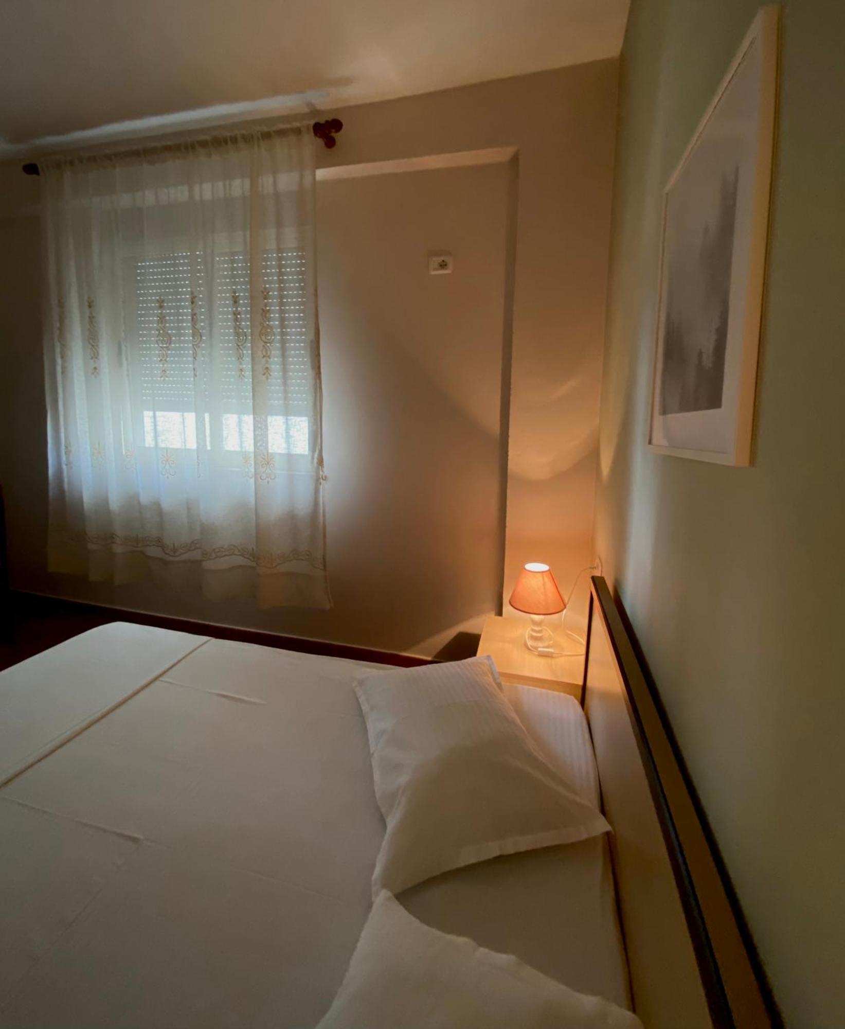 Memory Apartments Драч Екстериор снимка