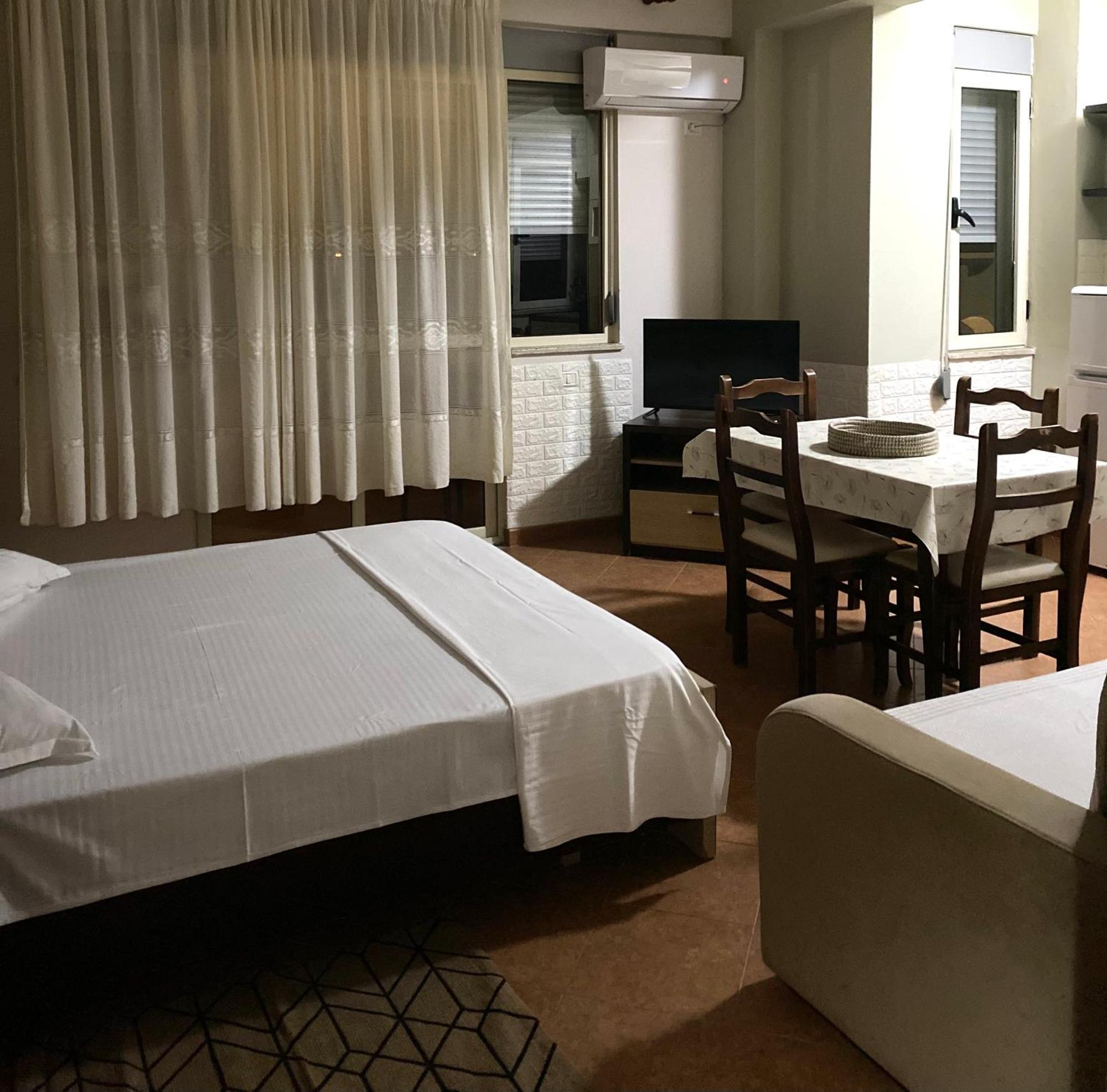 Memory Apartments Драч Екстериор снимка