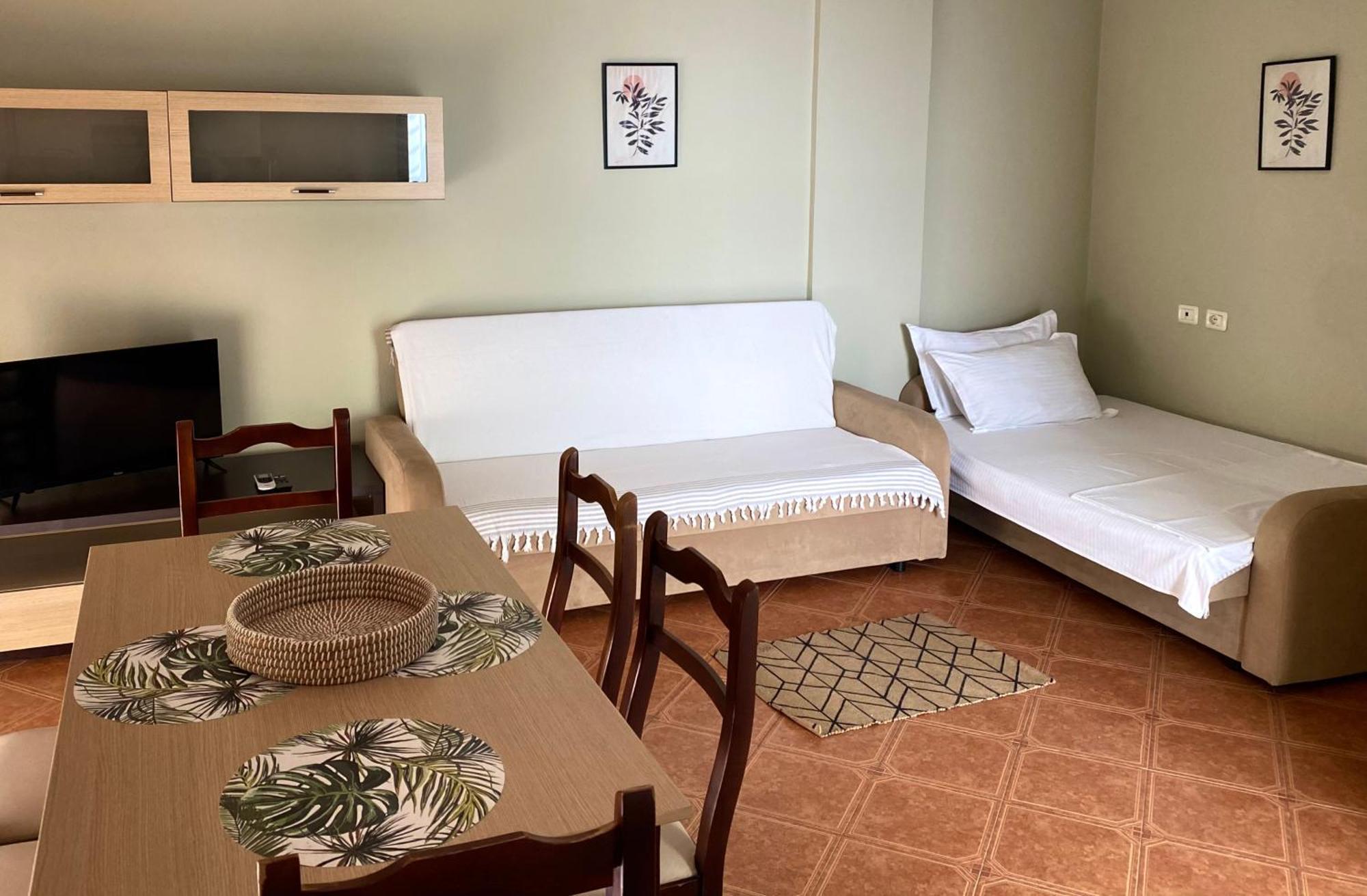 Memory Apartments Драч Екстериор снимка